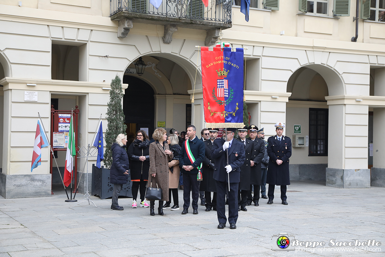 VBS_5393 - Commemorazione Eroico Sacrificio Carabiniere Scelto Fernando Stefanizzi - 36° Anniversario.jpg